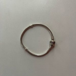 Pandora moments snake chain bracelet “6.7 in”